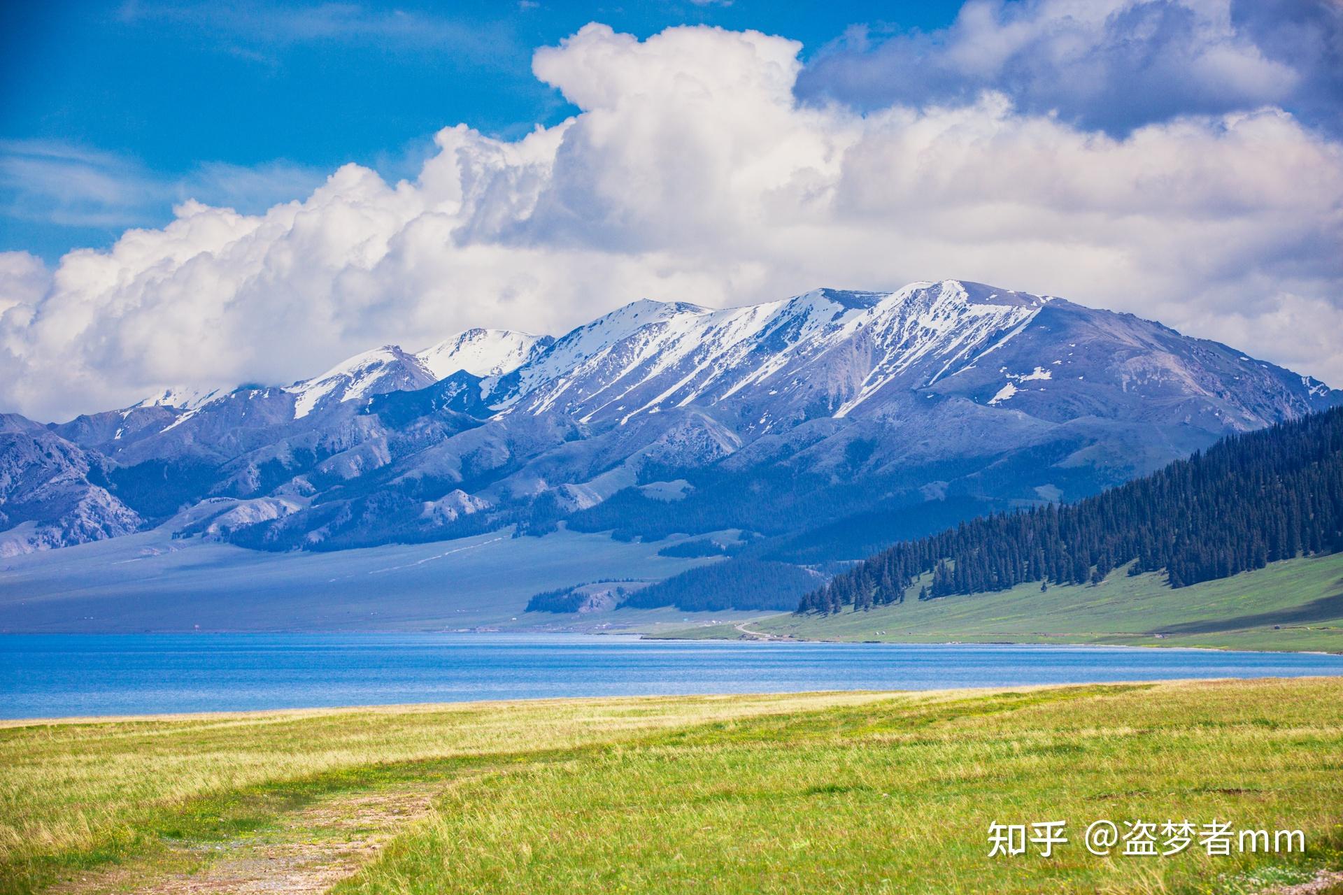 新疆热门旅游景点赛里木湖旅游攻略低音号导游