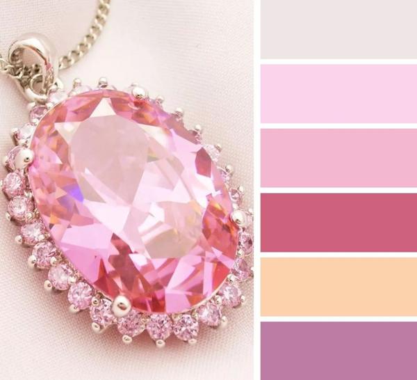 粉色如何与其他颜色搭配?