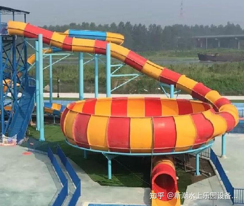 大型水滑梯人工冲浪儿童戏水设备娱乐性人工建筑厂家
