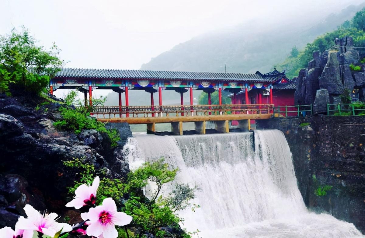 刚启动不久的舞钢市祥龙谷景区第二届"山花节"余音未尽,此刻祥龙谷