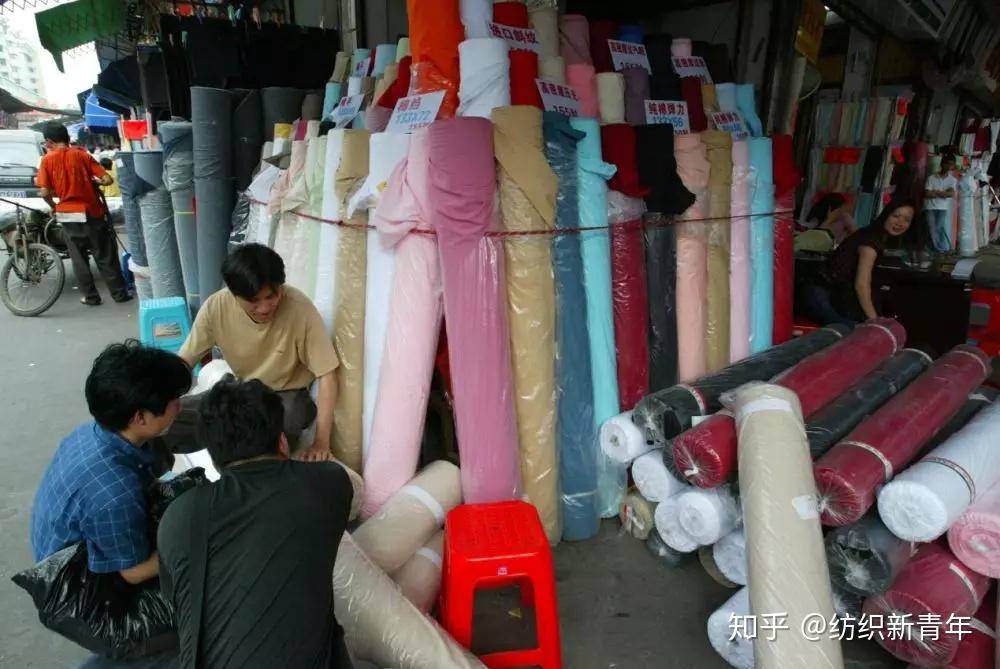 中大布匹市场再出发烟火味里的时尚新势力