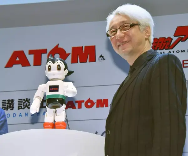 当然,也有层出不穷的阿童木机器人