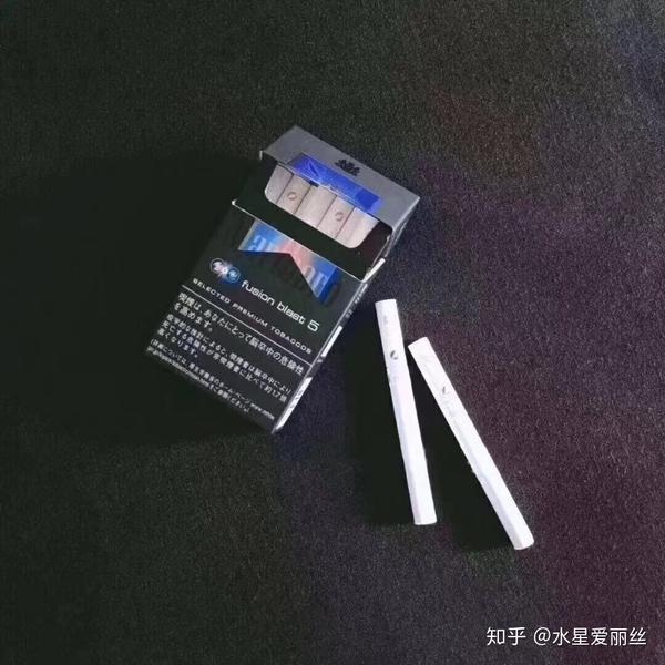 巧克力和奶油味混合味很浓郁,抽起来是柔和的咖啡味道,爆珠凉度适中.