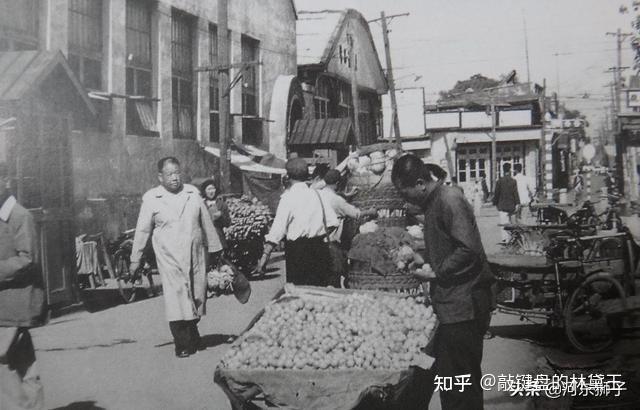 法院审判王倬现场图1960年7月28日,北京市中级人民法院以反革命诈骗罪