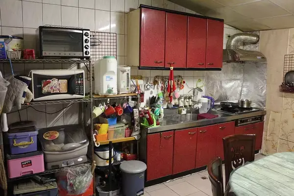 关于旧厨房 这30年厨房使用下来的凌乱痕迹,看惠娟如何一项项重新