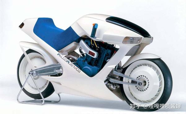 (1985 款铃木 falcorustyco 概念车,配备方形发动机和中央轮毂转向