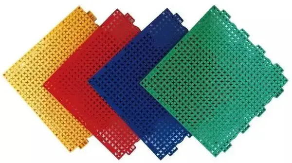 英利奥悬浮式拼装地板精选优质聚丙烯共聚物,德国进口色粉,光稳定剂
