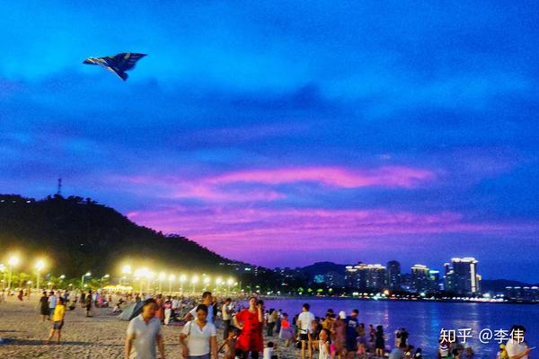 珠海香炉湾沙滩夜游