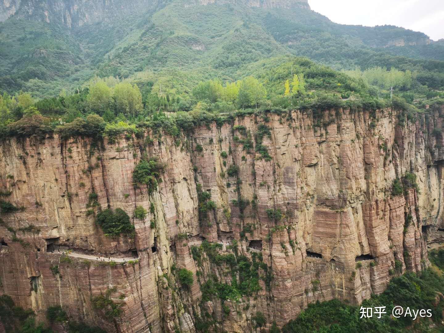 但有些地方可以不去,比如炮楼,从郭亮村到炮楼都是公路,单程2公里,没