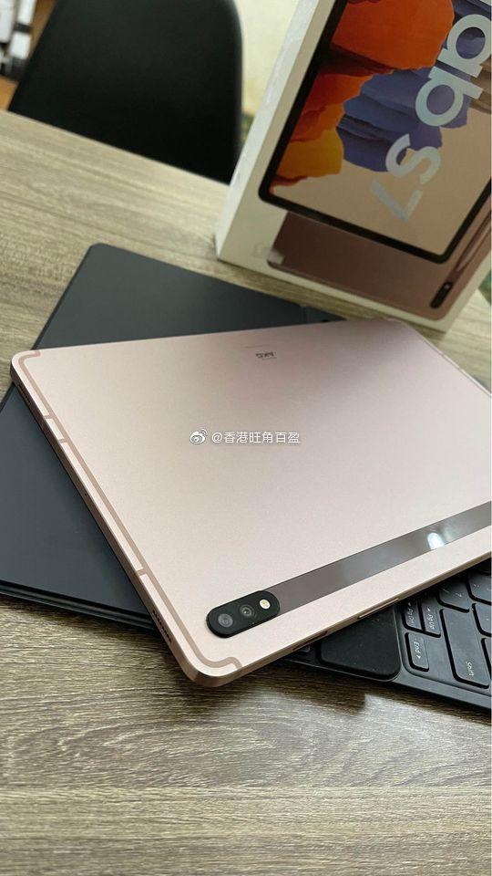 三星galaxytabs7,三星galaxya52 三星galaxy tab s7/s7 加键盘轻便办公首选!