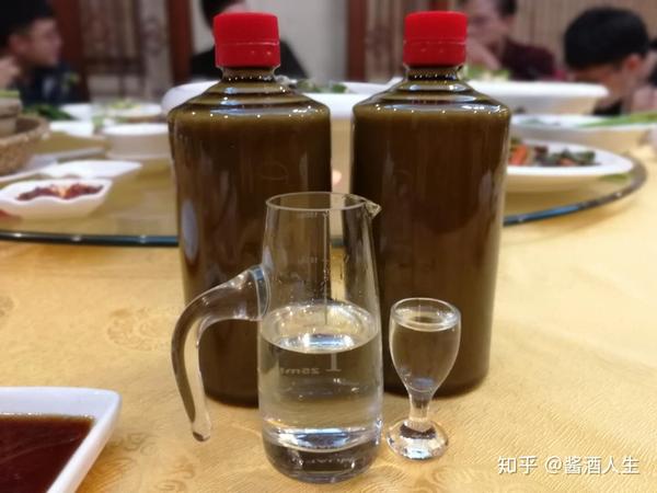 喝酱香酒时,要不要醒酒?