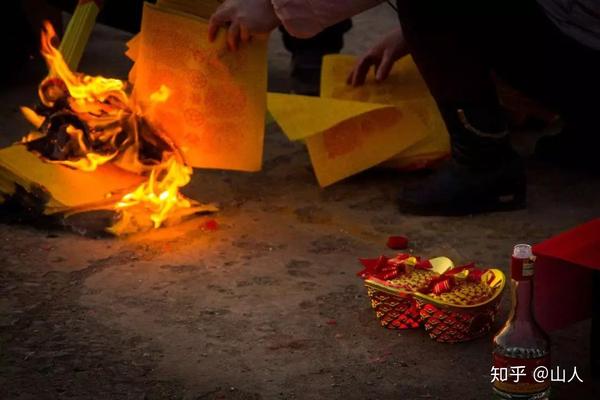 祭祖可以改变自己的运气!(中元节祭祖必读)