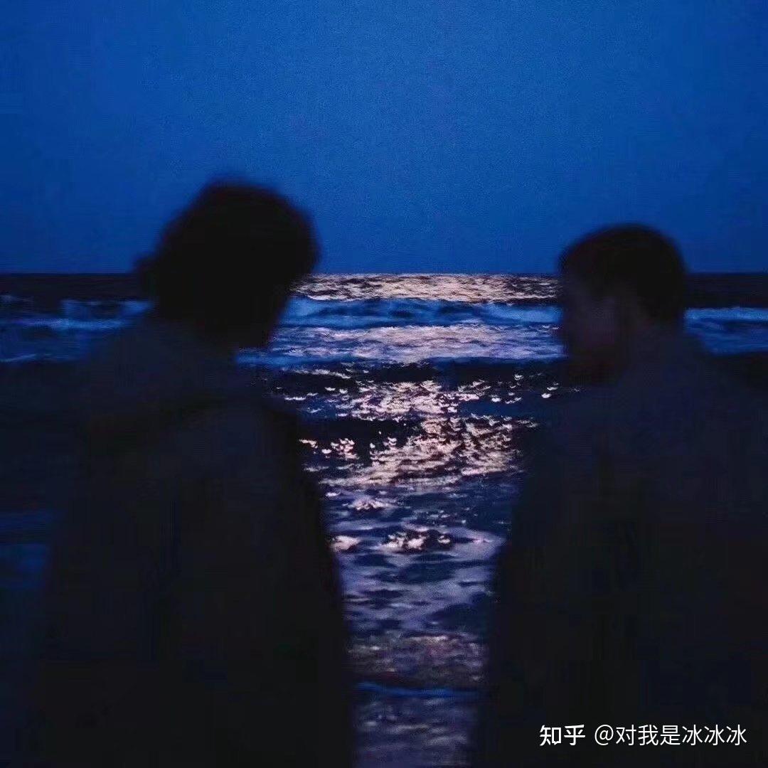 克莱因蓝是最蓝的颜色,rgb值为0:47:16733.i"m a little blue today.