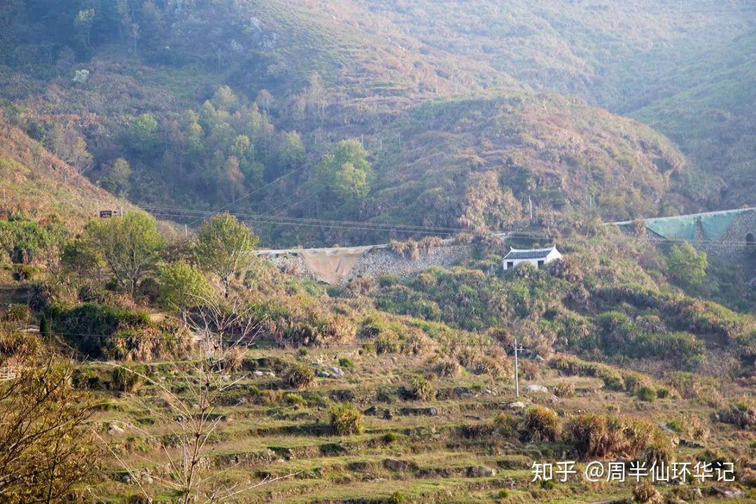 吴屿角▼老君岛▼海岸线▼大门山▼远处的高山若隐若现▼赤溪镇▼