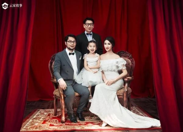 全家福 | 每张都是时光的故事,来听听他们怎么说?