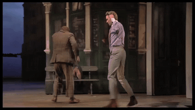 无门槛,不低俗的即兴喜剧《一仆二主》简直不能再合适.