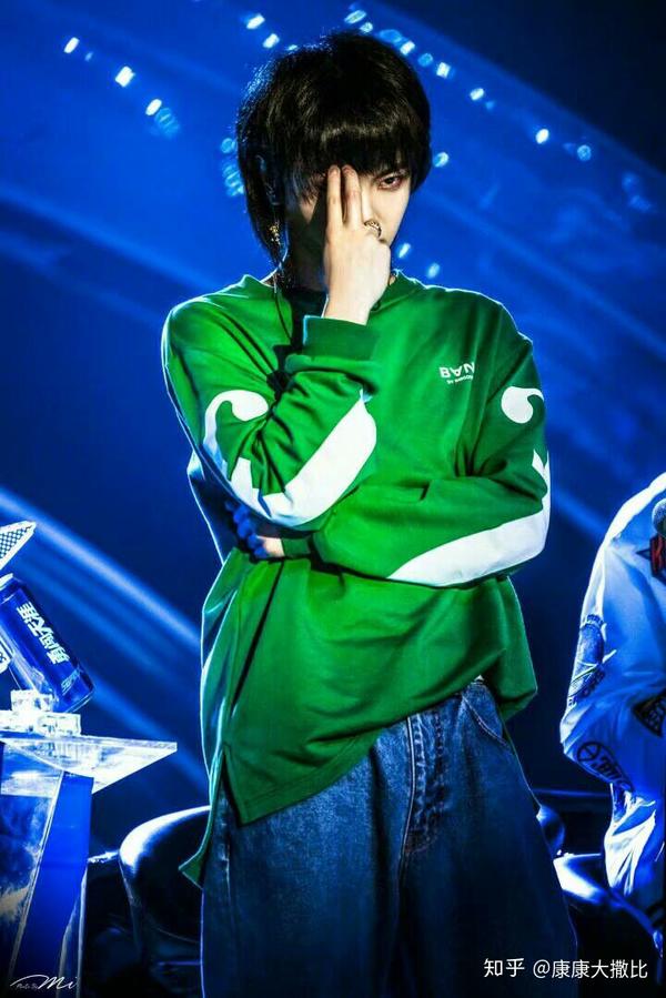 理性讨论华晨宇和鹿晗,张艺兴,吴亦凡,黄子韬的音乐性