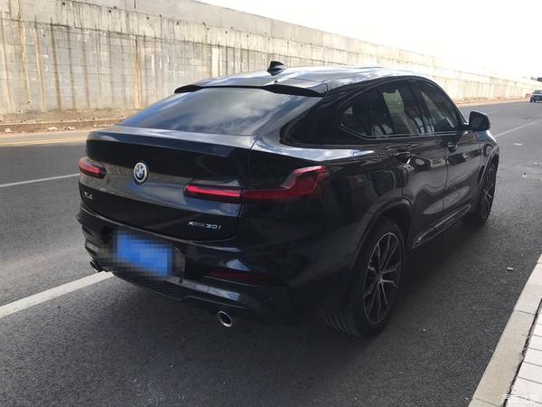 2020 bmw x4 30i 运动 炭黑外 摩卡内 坐标广东 选配 1,m复合高性能