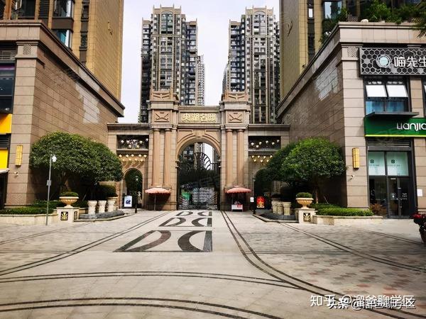 成都锦江区第一主流生活区东湖板块学区及学区房盘点