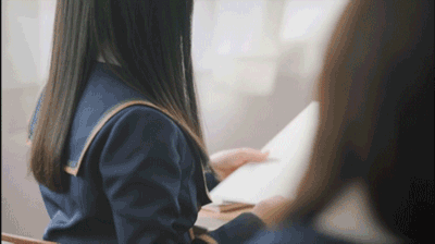 你见过最美的回眸一笑是什么样的?
