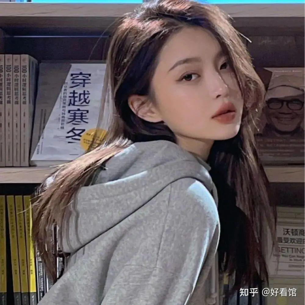 高冷范气质女生头像成熟气质女生头像高级感头像女干净温柔有气质的