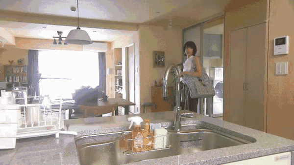 家居 起居室 设计 装修 600_338 gif 动态图 动图