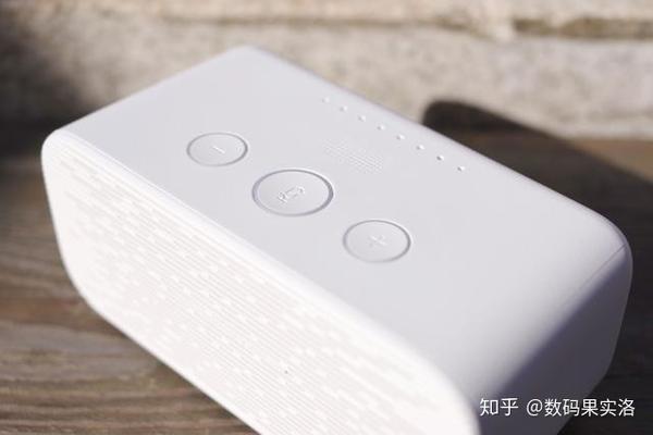 天猫精灵俘获了黑加的"心",可以语音播报你的运动睡眠