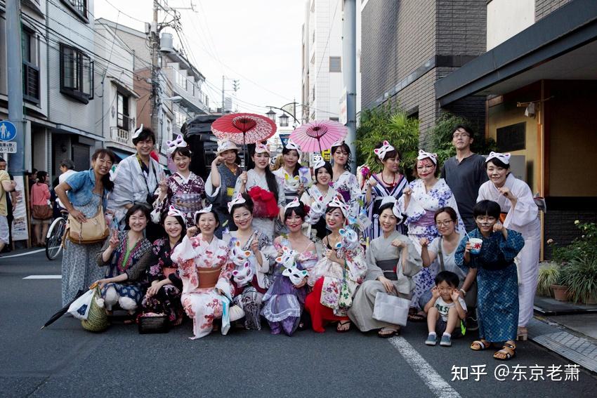 日本最大赤线红灯区飞田新地背后的光与暗