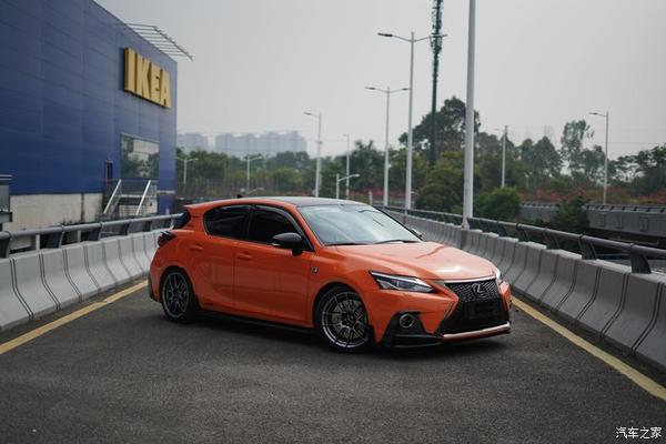 给生活添一道绚丽的色彩记我的lexusct200hfsport炙热橙双拼