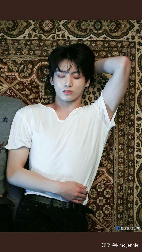 为什么田柾国男友风照片这么少,他长得这么帅?