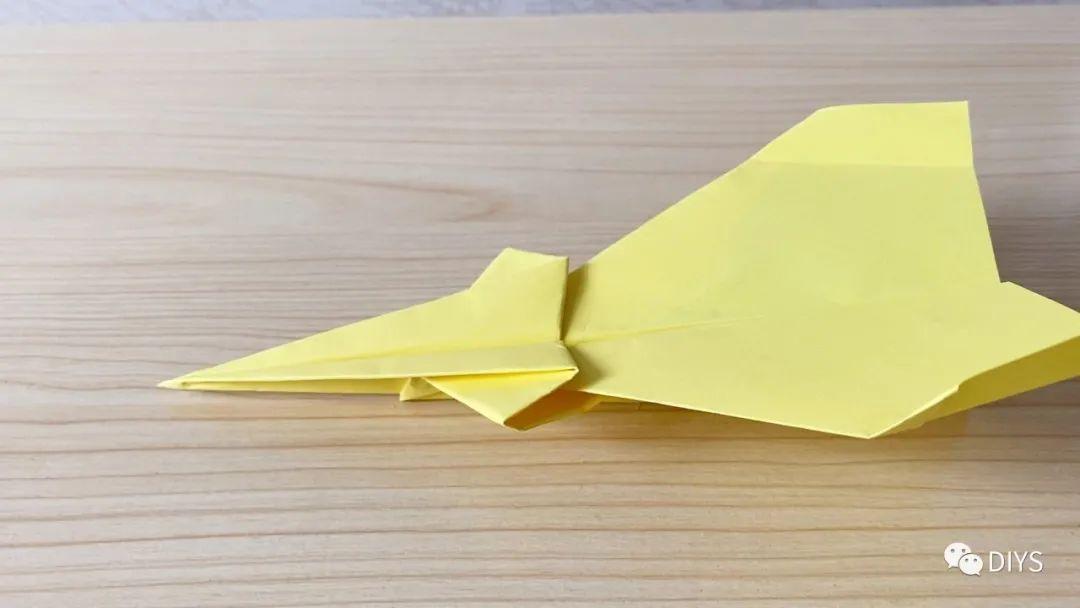 「手工diy」"穿云"纸飞机的制作方法!