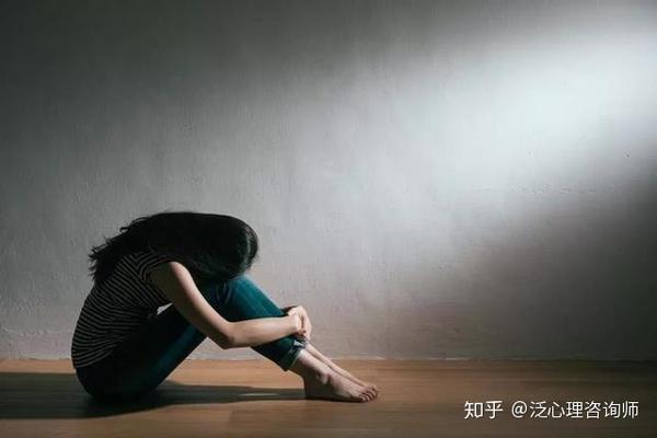 活着好累,骨子里的自卑正在悄悄毁掉你