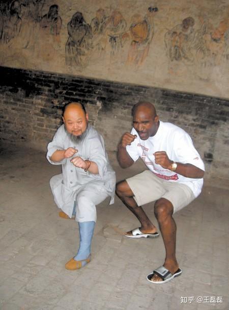 少林寺的武僧能打败重量级拳击冠军吗?