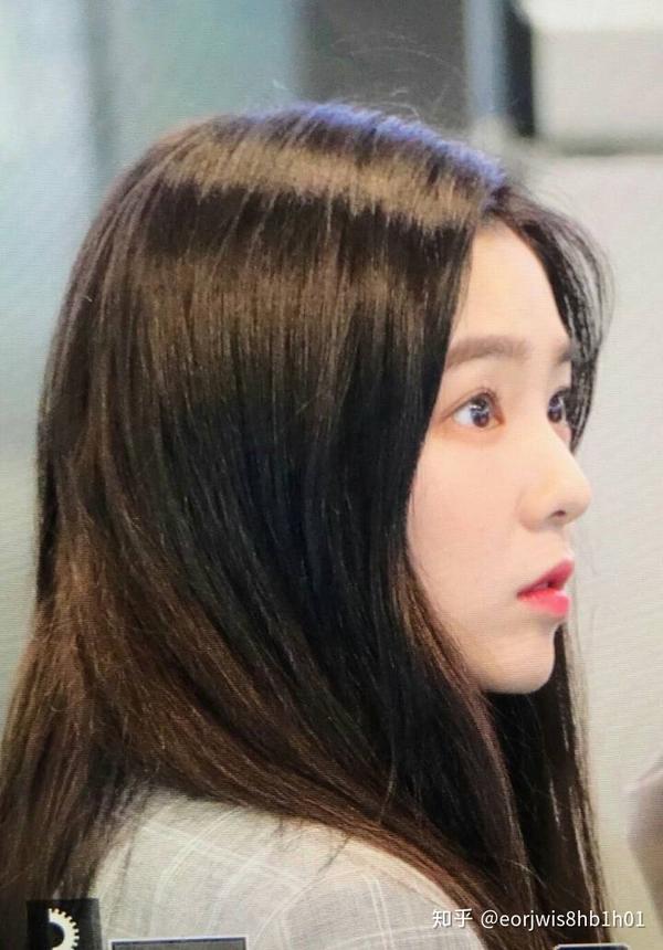 如何区别blackpink金智秀jisoo和red velvet裴珠泫irene的脸?