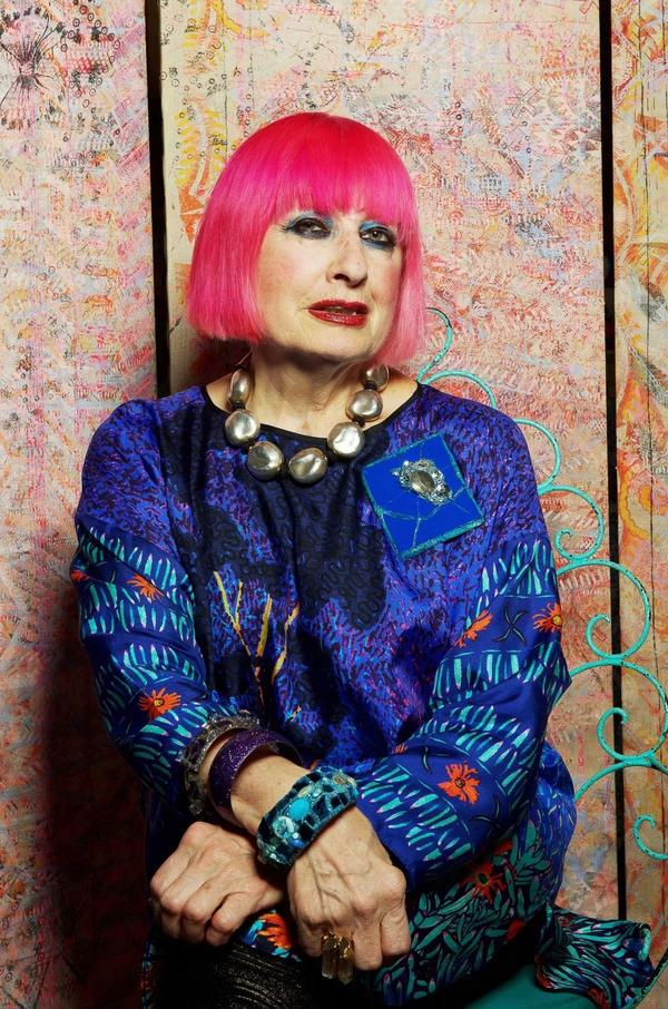 zandra rhodes:色彩是我在世上的一种伪装