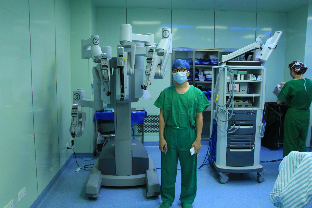 达芬奇手术机器人的费用是如何组成的?