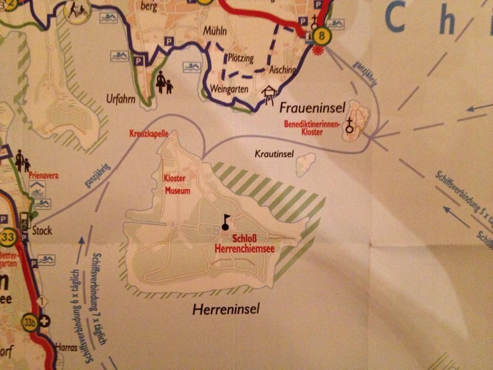 乌尔姆大教堂里面还有用乐高拼成的教堂模型还可以爬上去景观台之类的