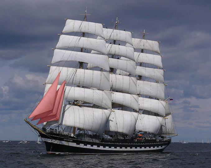 卡拉克大帆船和盖伦船图片