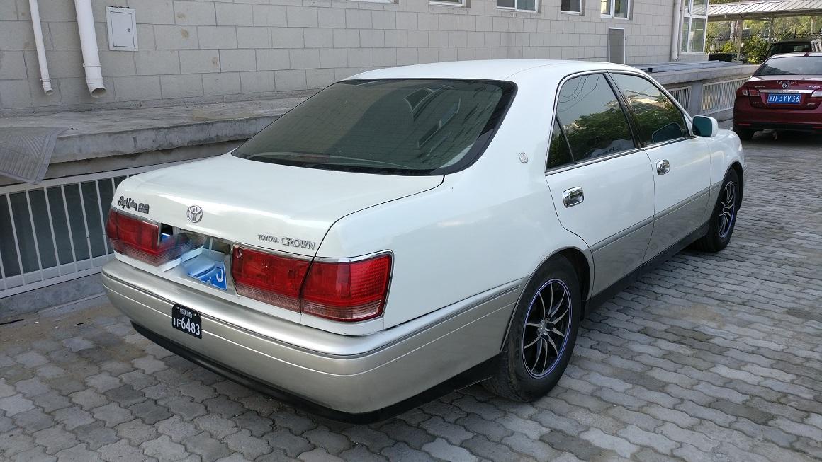 泡芙车评蜕变前的最后一瞬第11代丰田皇冠athlete