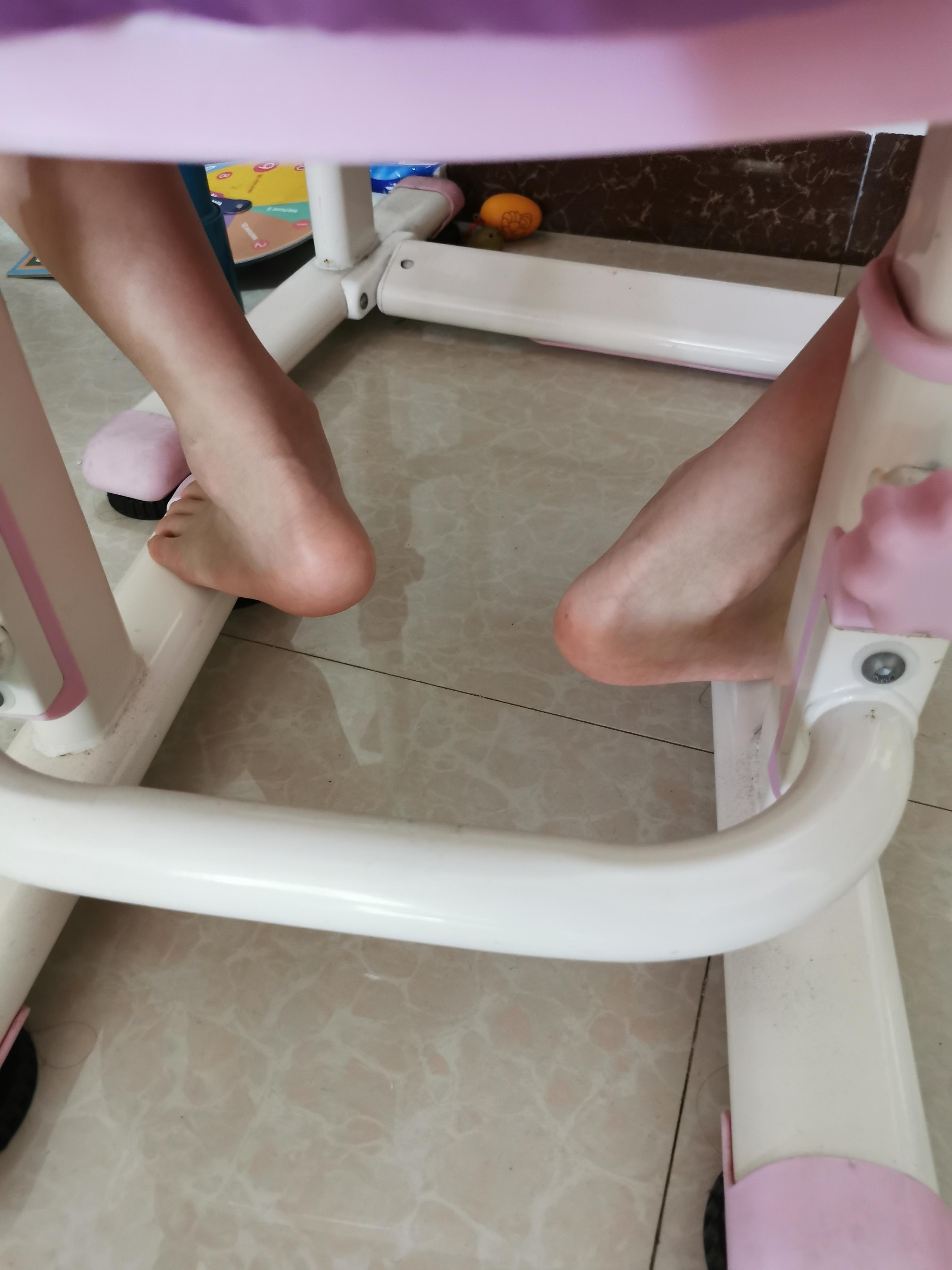 呆爸爸 的想法: 赤脚的小孩