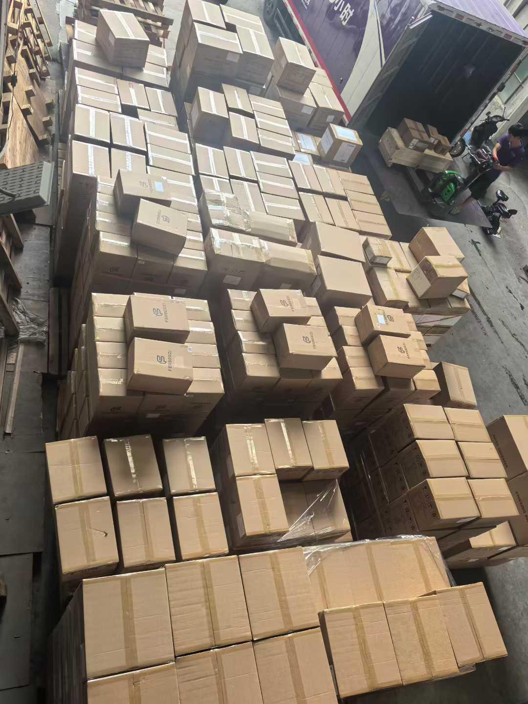 乐皓国际货运代理公司 的想法: 中国到欧洲空运专线，敏感货专线 | 欧洲专线，一手庄家。双清包税到门！[玫瑰]1、苏新号中欧、中英卡航… - 知乎