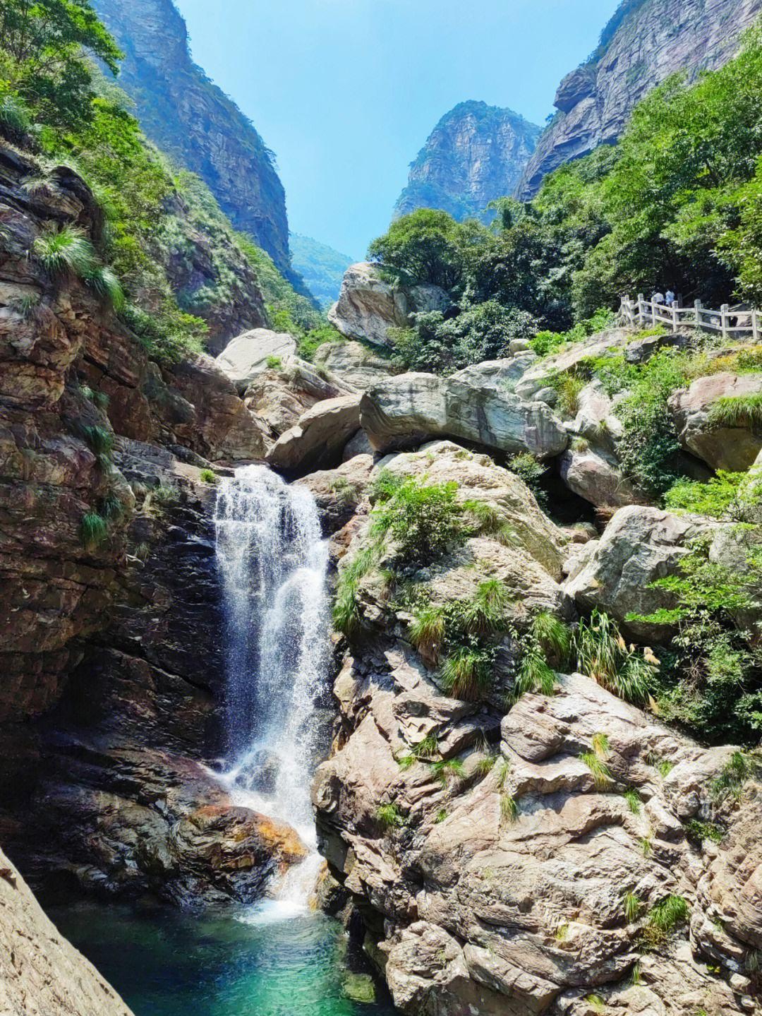 的想法: 三叠泉 | 三叠泉在全国有几处,最为出名者为位于江西省九江市