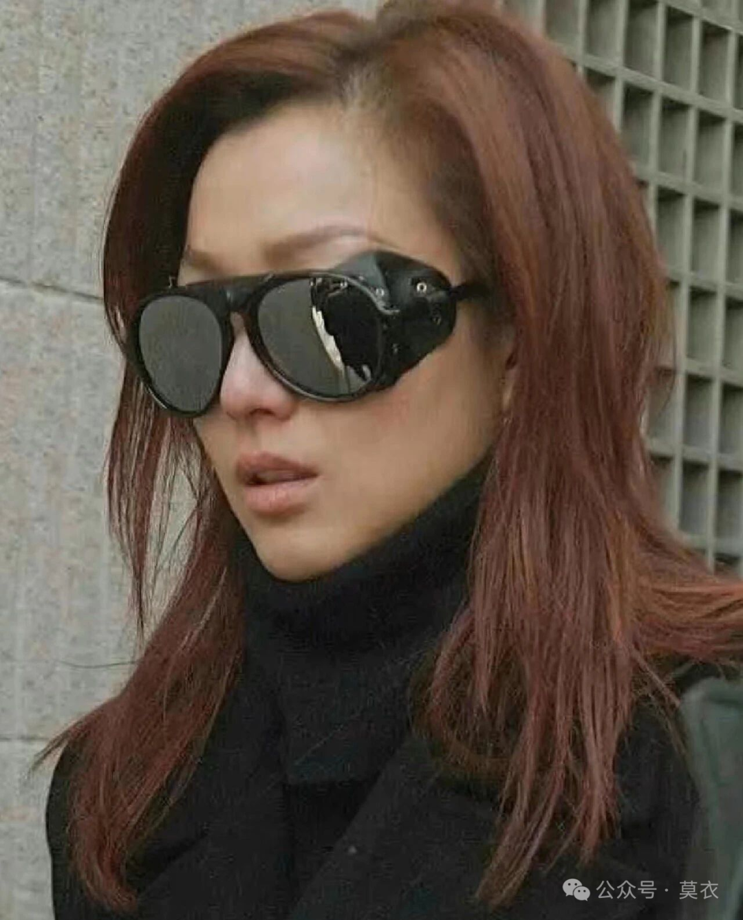 历史感悟61梅艳芳葬礼创造了巅峰时刻看这一组照片相信每一个人都很