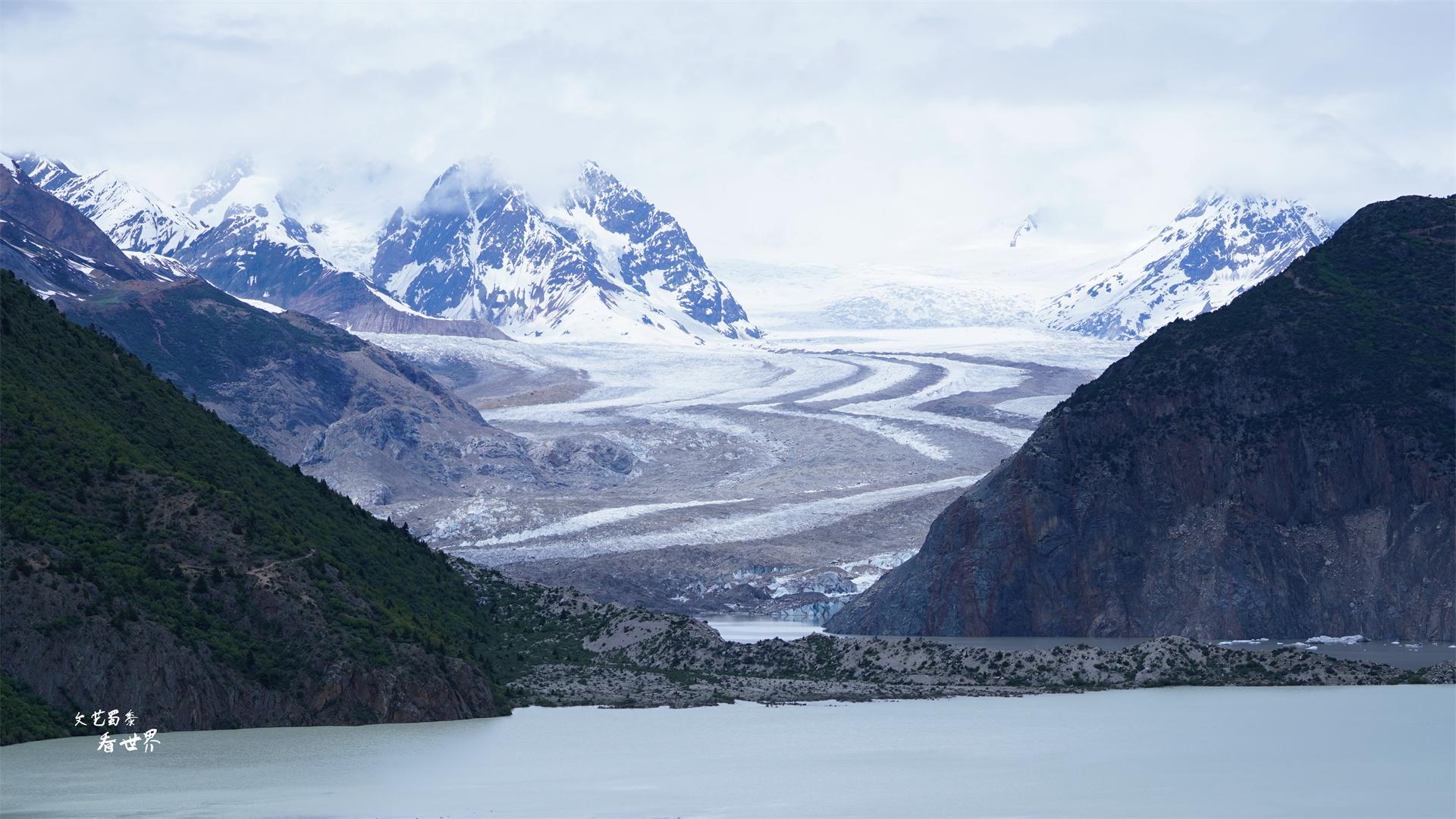 文艺蜀黍看世界 的想法: 9015 前年才开放的东嘎冰川,海拔接近