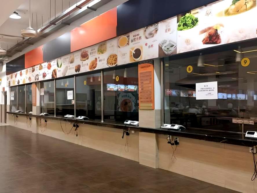 赵志文 的想法: 上海交通大学食堂饭菜吃出针头,校方道歉 | 有学生