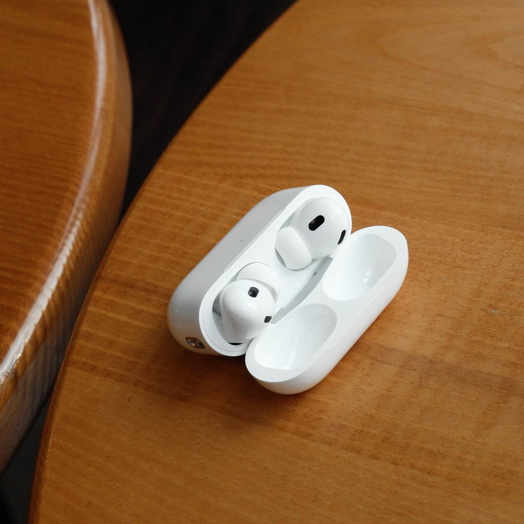  br>最开始只是想尝试,最后发现 airpods pro 已经变成了生活必须品.