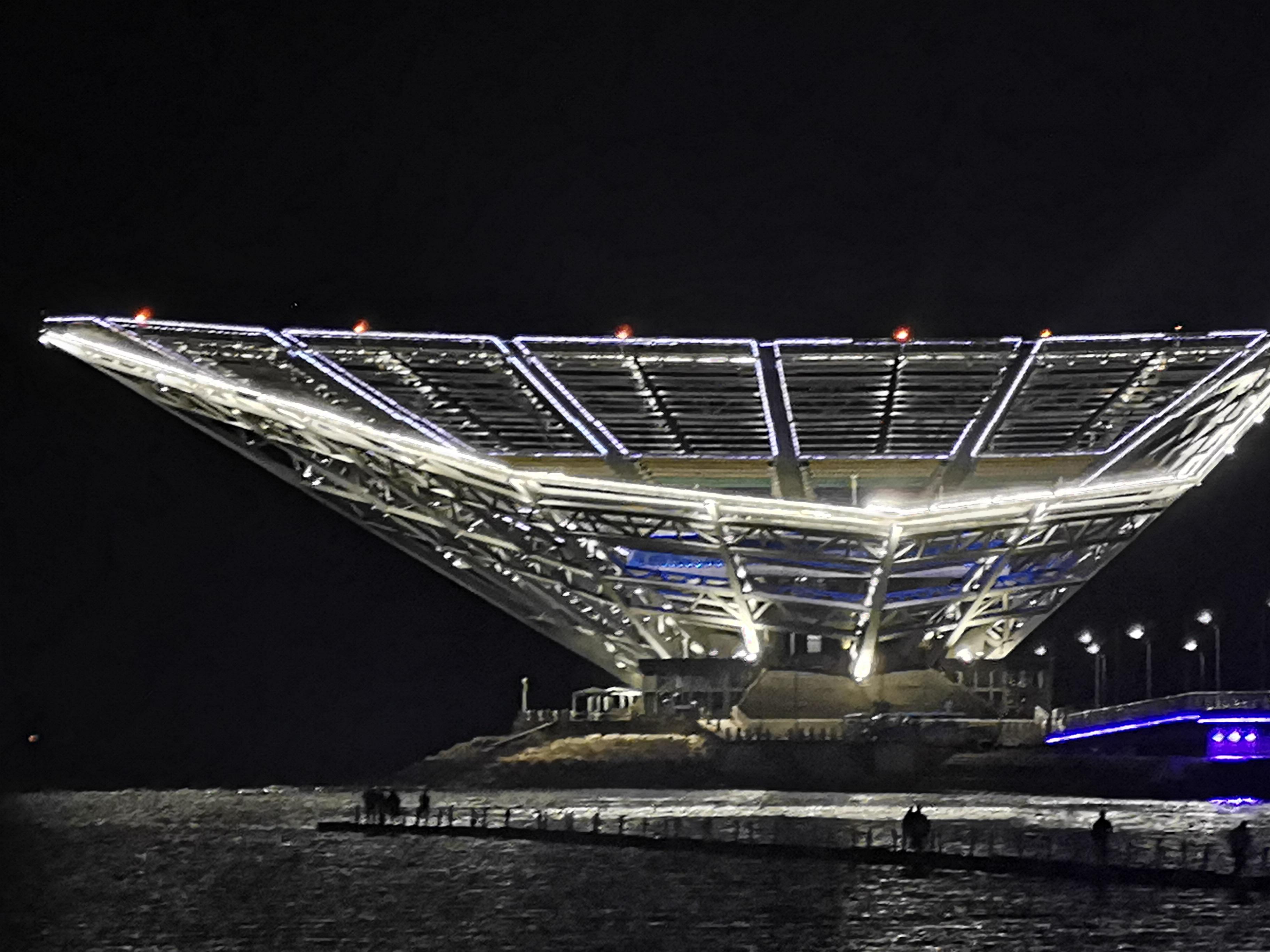 财经实象 的想法: 鲅鱼圈的大钻石