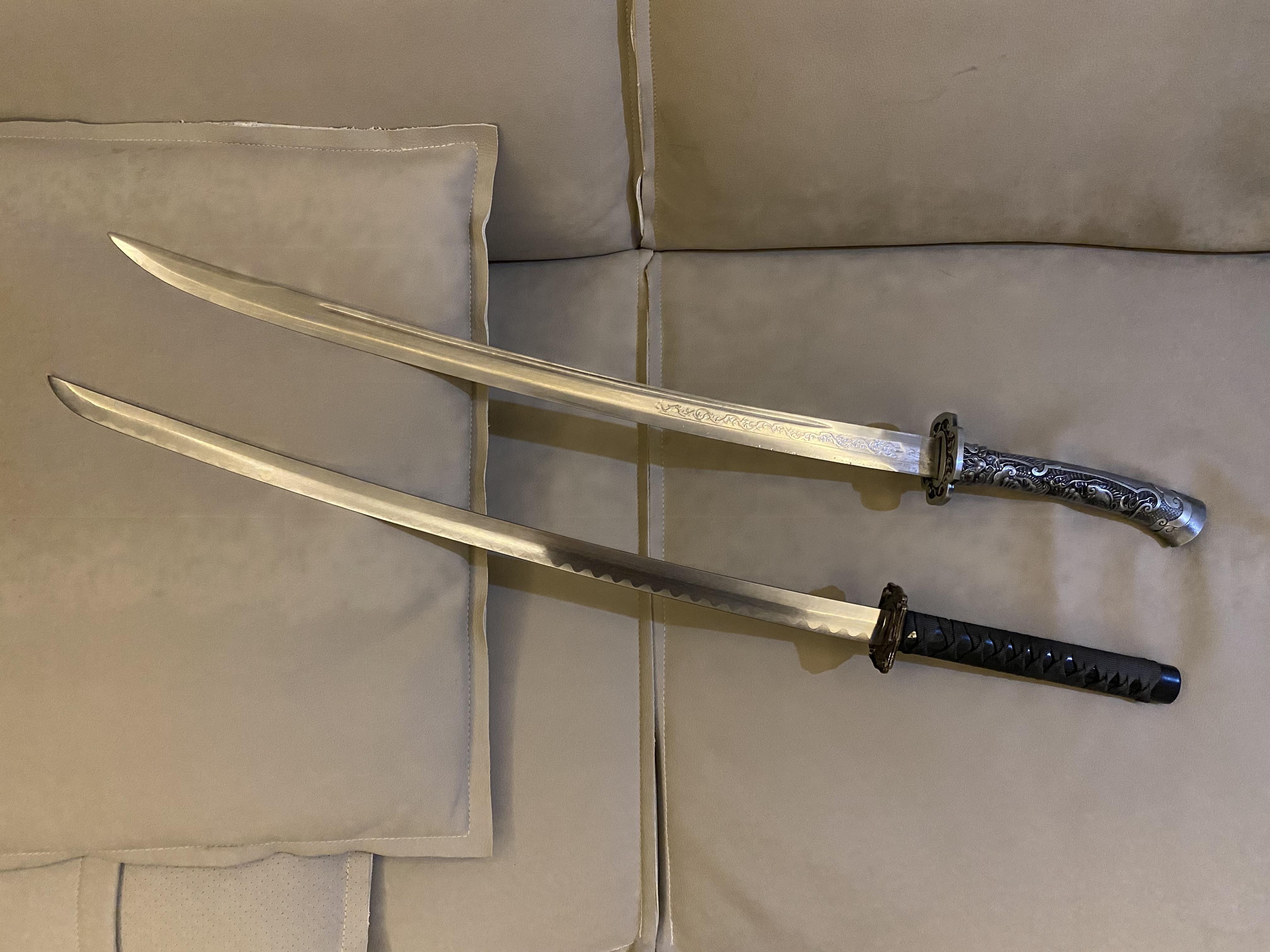 黄金大亨 的想法: 绣春刀比武士刀重多了