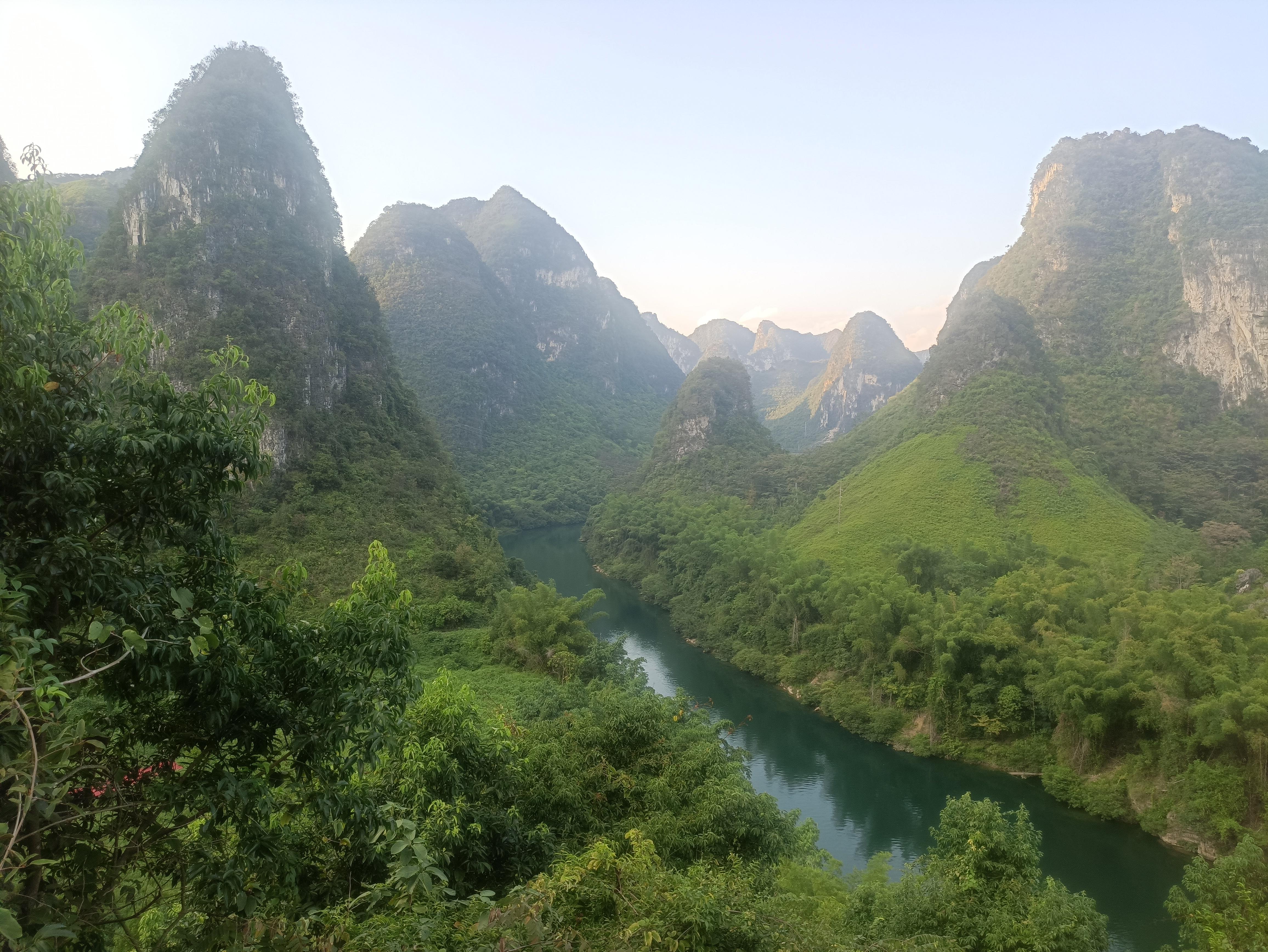 海阔天空 的想法: 龙江第一湾 | 龙江第一湾,地址位于河池市金城江区