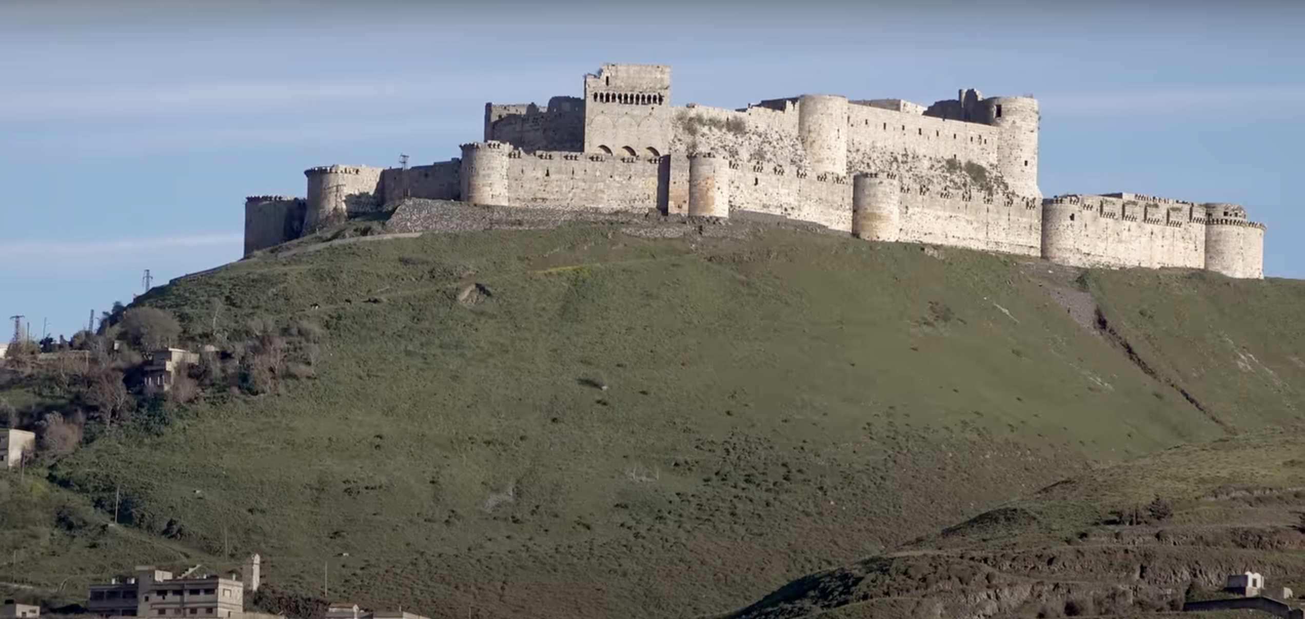 三眼乌鸦 的想法: 克拉克骑士堡(krak des chevaliers)是中世纪最著名